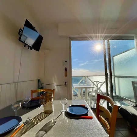 Appartement 2 Pieces Avec Piscine Et Parking A Sete - Fr-1-338-480 Exterior photo