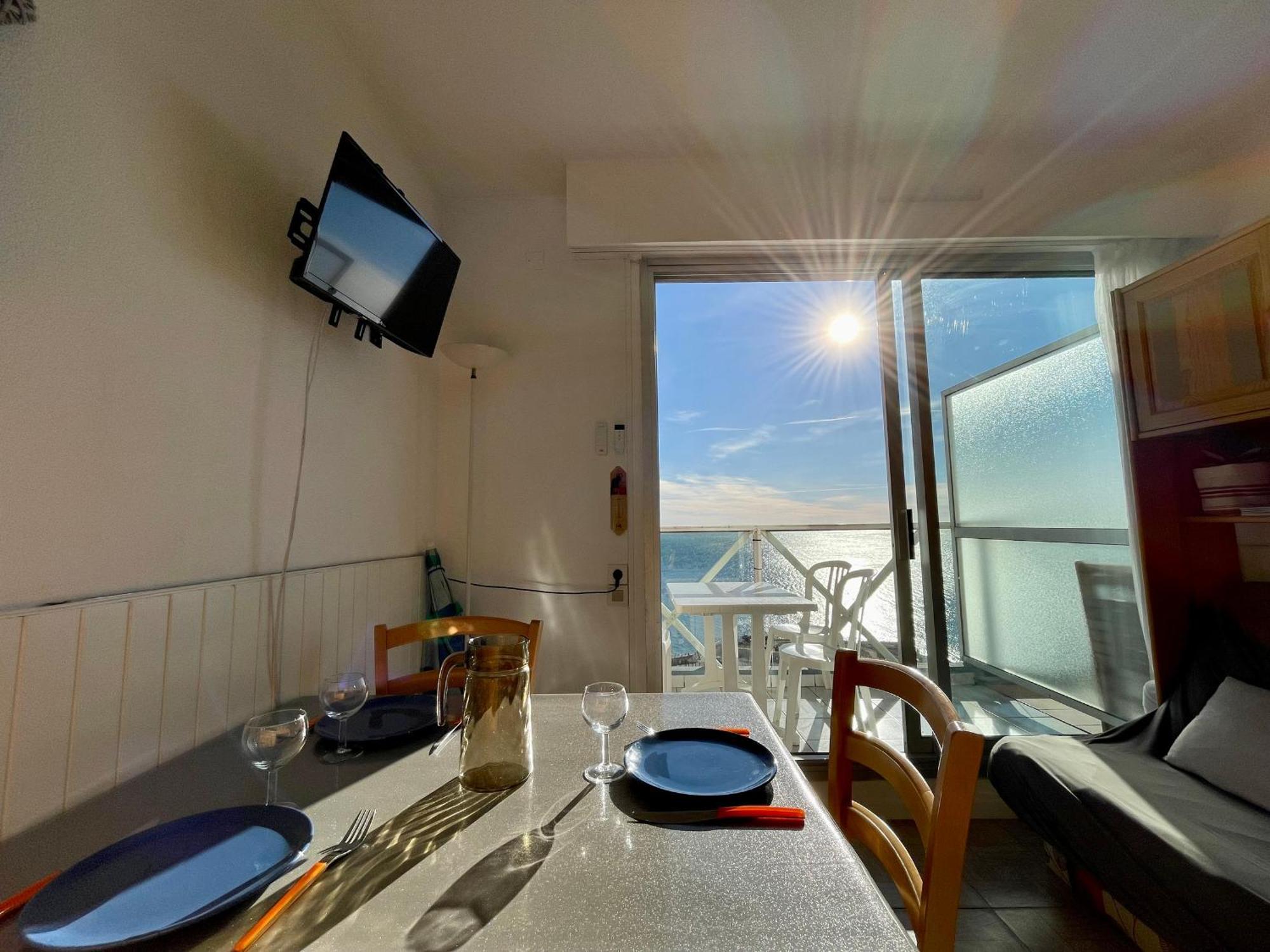 Apartment 2 Pieces Avec Piscine Et Parking A - Fr-1-338-480 *